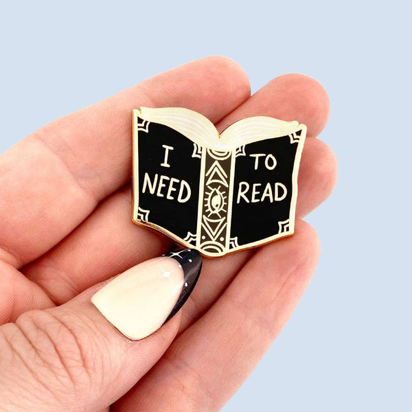 I Need To Read Lapel Pin | Jubly-Umph
