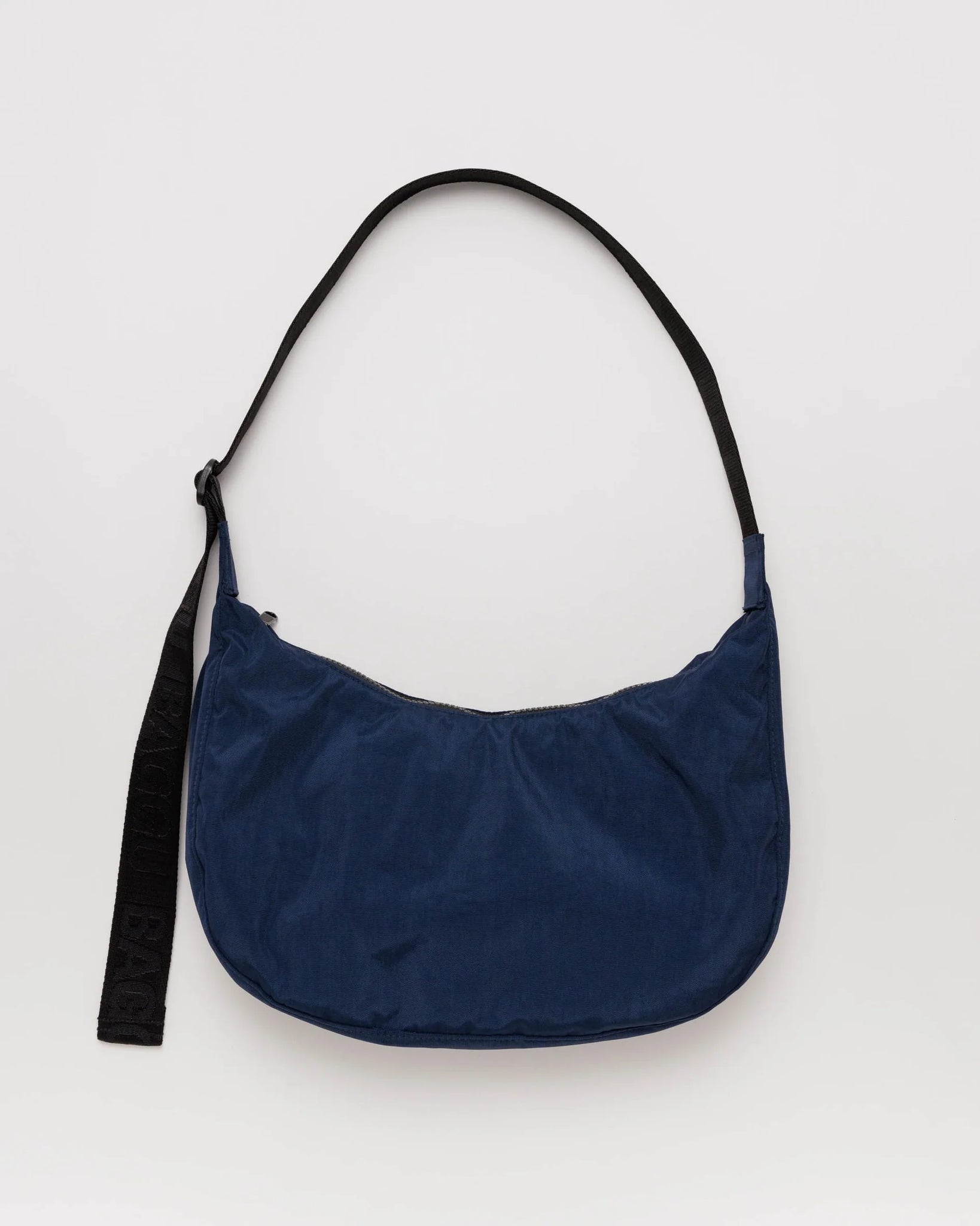 Baggu | Medium Nylon Crescent Bag | Navy