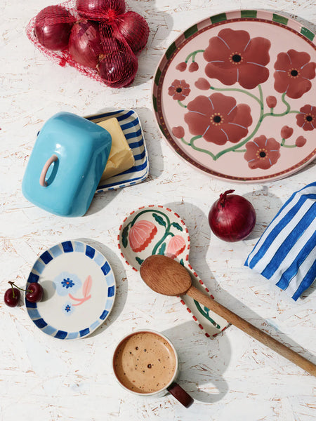 BLOOMIE PINK FLOWER SPOON REST | Jones & Co