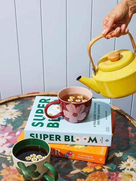 CHINO MUG BOSS DAISY WINE  | Jones & Co