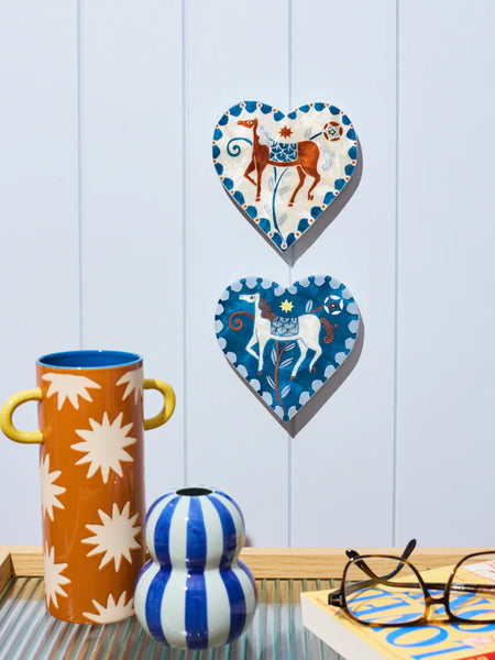 PALOMA HEART WHITE HORSE  | Jones & Co