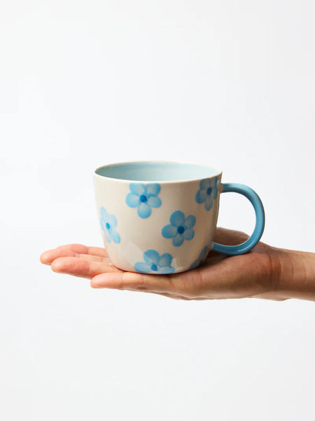 CHINO MUG DAISY BLUE  | Jones & Co