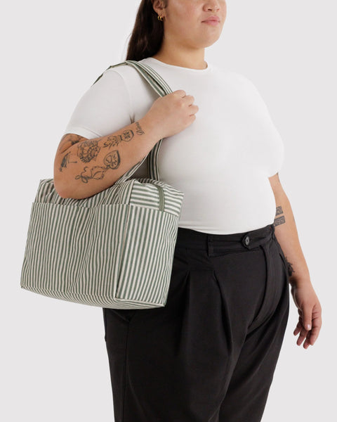 Baggu | Everyday Cloud Bag | Sage Stripe