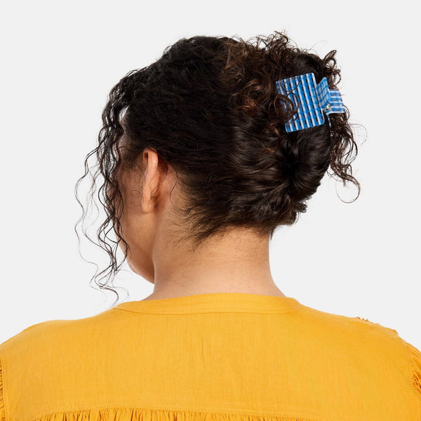 Midi Box Claw in Blue Lattice | Chunks