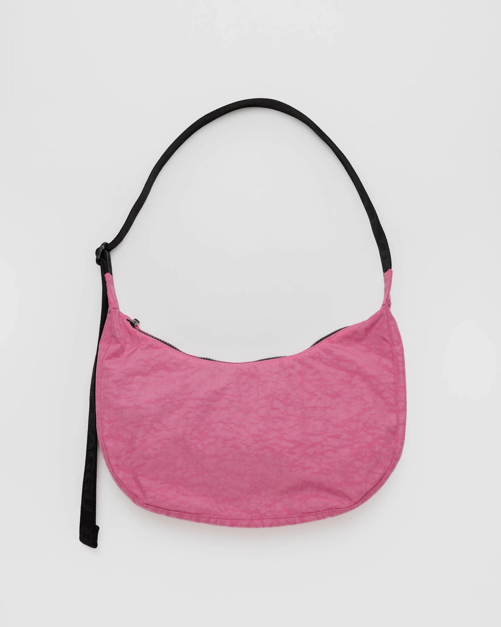 Baggu | Medium Nylon Crescent Bag | Azalea Pink