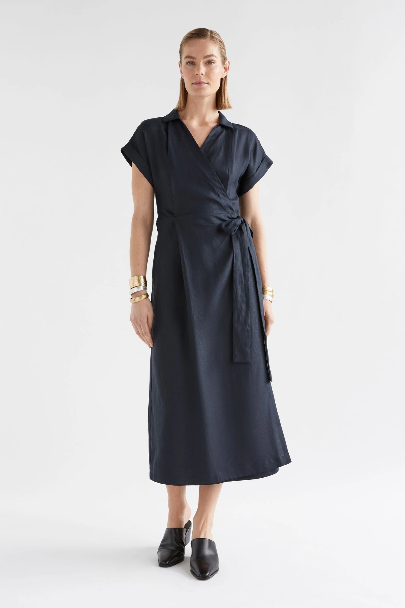 Minnen Wrap Dress | Elk The Label | SPACE BLUE