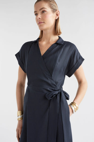 Minnen Wrap Dress | Elk The Label | SPACE BLUE