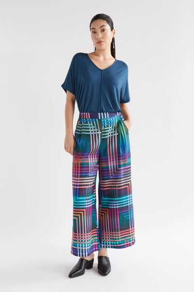 Ilona Light Pant | Elk The Label | NAVY LIGHETEN PRINT