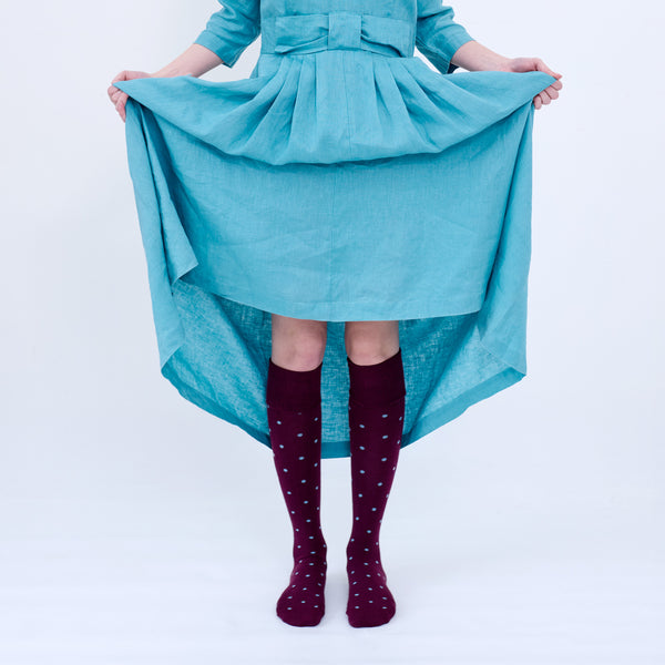 Dotty Long Cotton Socks – Burgundy | Tightology