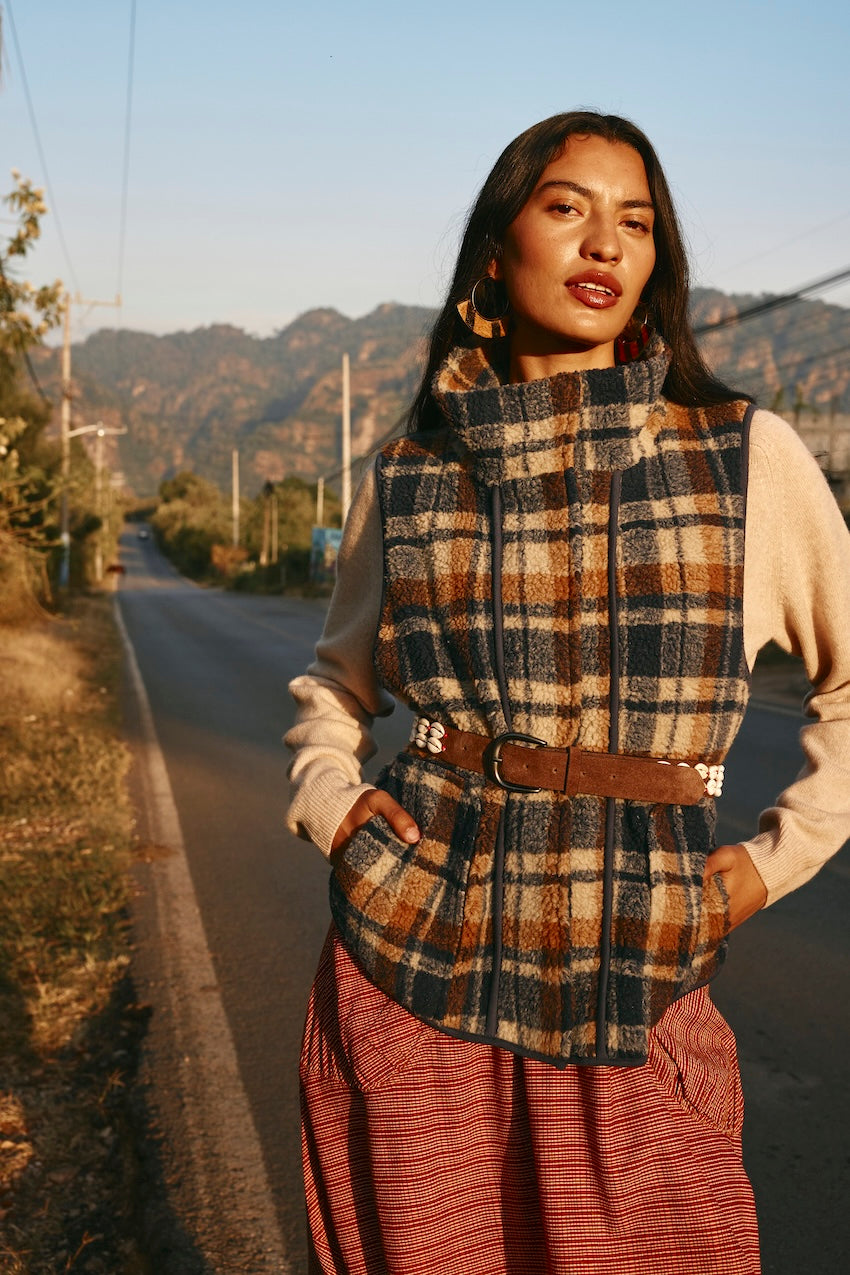 Alba Vest | Boom Shankar | Navy/Brown