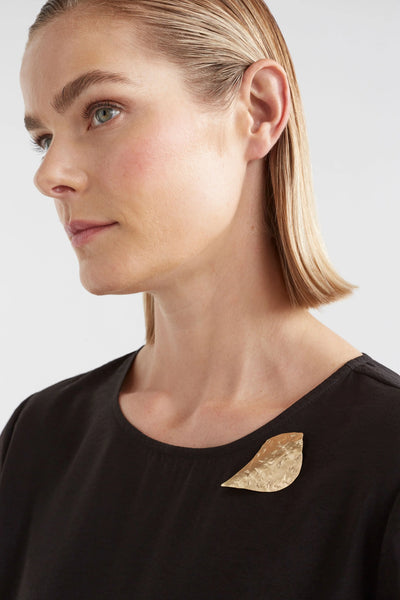 Textured Bird Brooch | Elk The Label | Gold