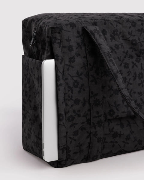 Baggu | Cloud Carry-on | Charcoal Ditsy Floral