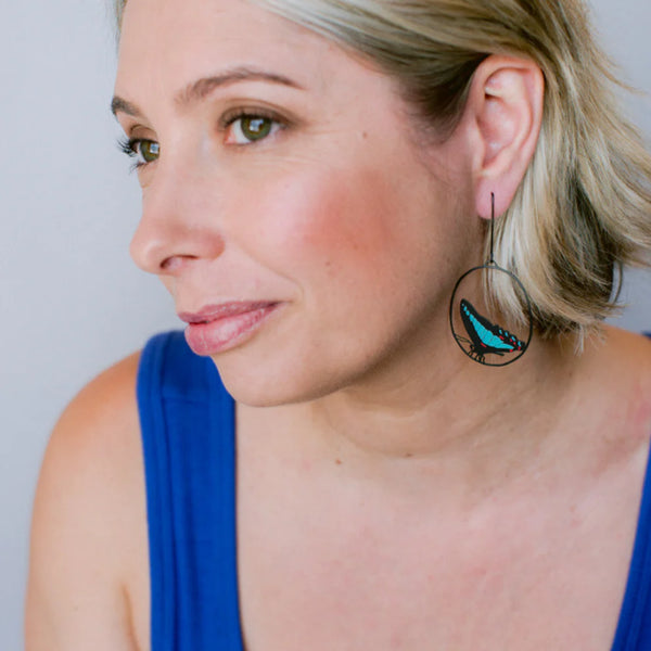 Midi Butterfly earrings in Blue Triangle | Denzandco