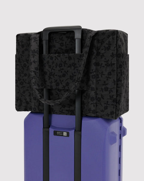 Baggu | Cloud Carry-on | Charcoal Ditsy Floral