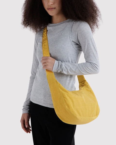 Baggu | Medium Nylon Crescent Bag | Sunflower