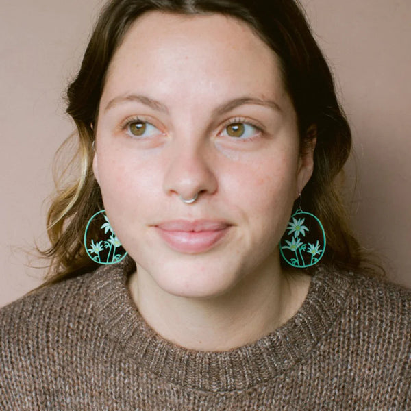 Midi Flannel Flower earrings in Green/White/Yellow  | Denzandco