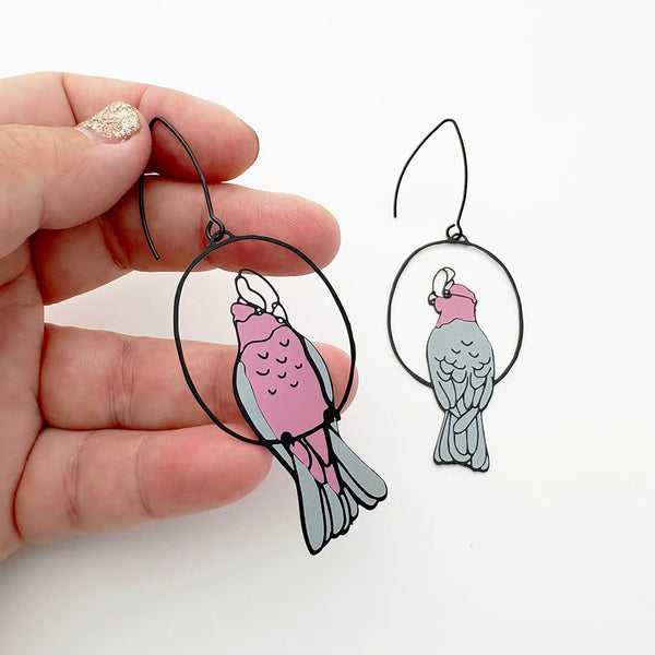 Galah earrings in Black/Pink/Grey | Denzandco