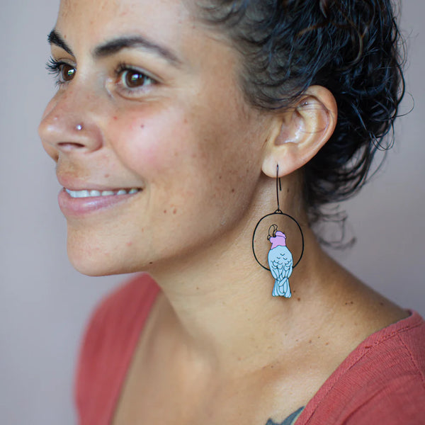 Galah earrings in Black/Pink/Grey | Denzandco