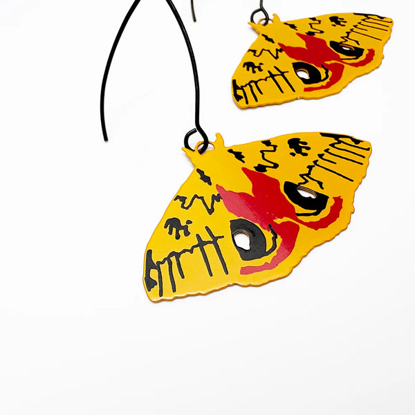 Midi Moth earrings in IO Moth | Denzandco