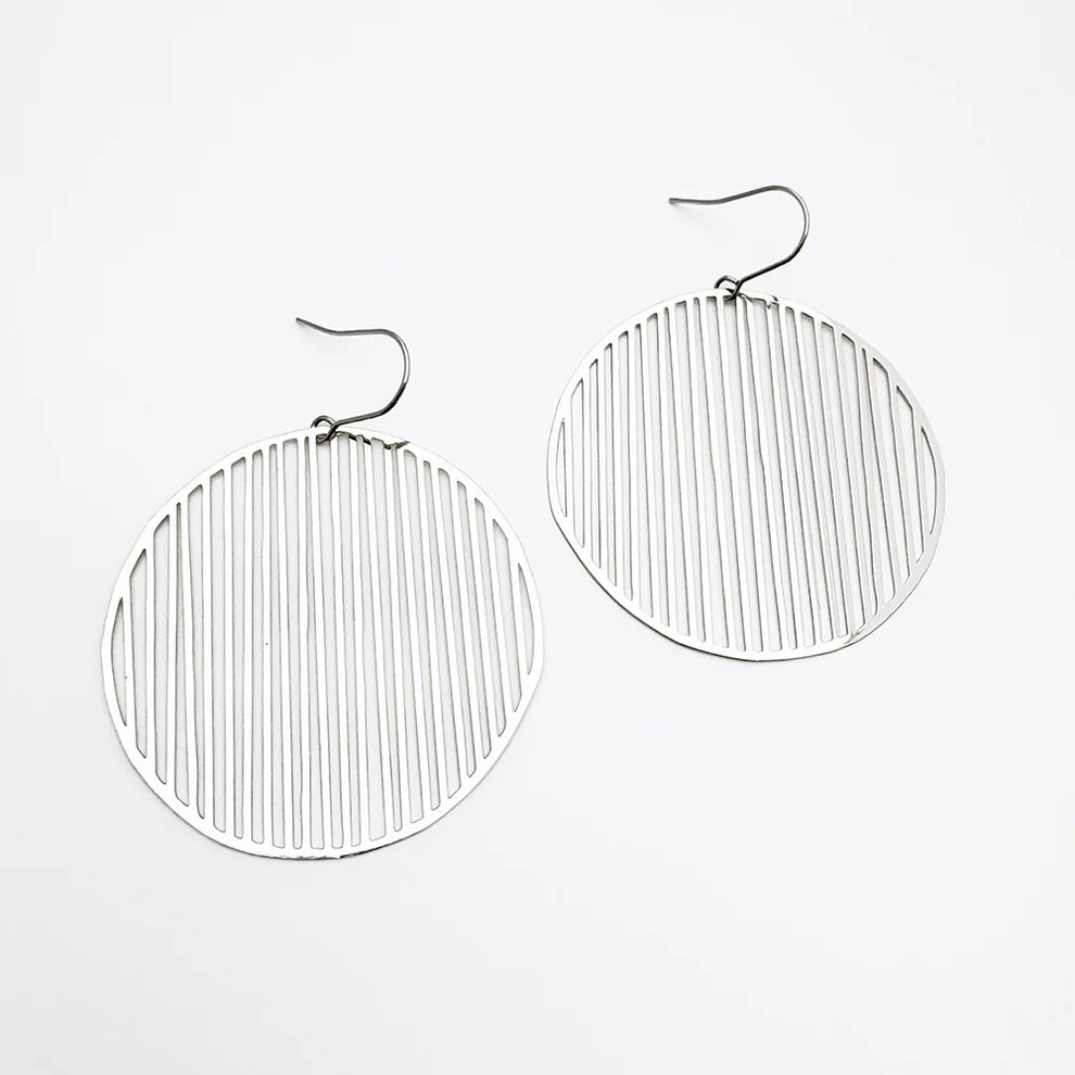 Line Disc Earrings in Silver | Denzandco
