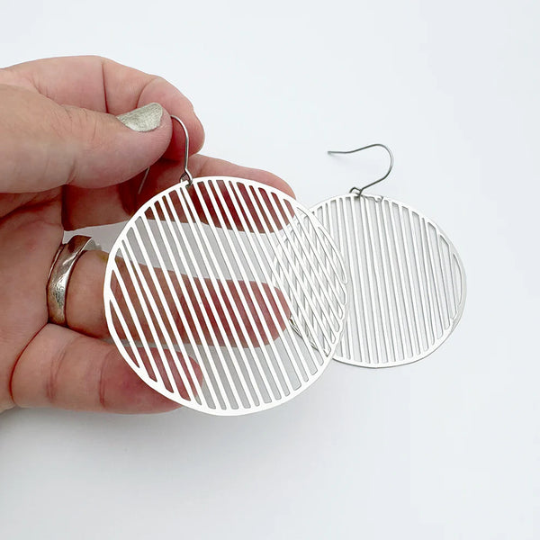 Line Disc Earrings in Silver | Denzandco