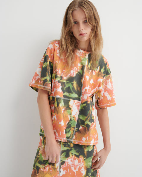 Monatage Tee - Flower Book | Kowtow
