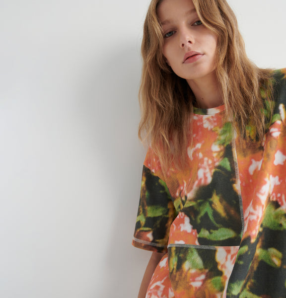 Monatage Tee - Flower Book | Kowtow