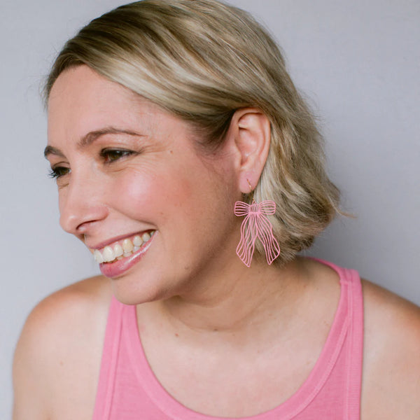 Pretty Bow earrings in Pink  | Denzandco