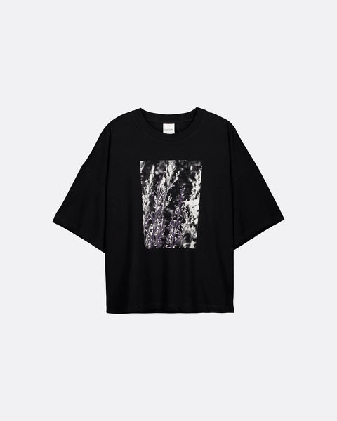 SCENE TEE - Black | Kowtow
