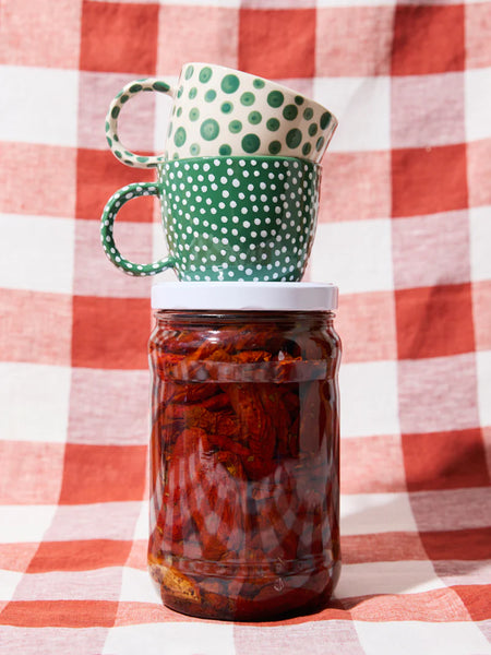 CHINO MUG GREEN SPRINKLE | Jones & Co