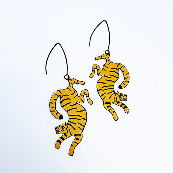 Tiger earrings in Orange/Black | Denzandco