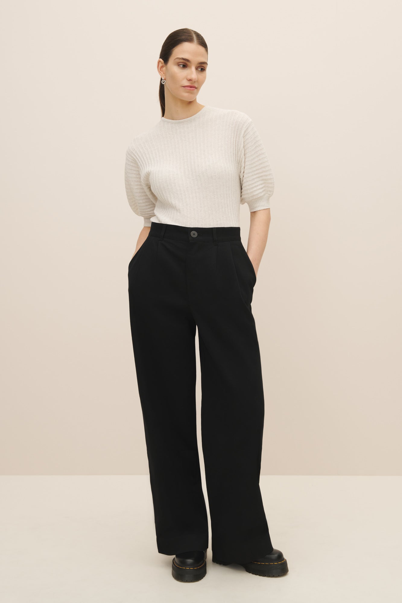 Franz Pant | Kowtow  | Black