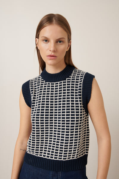 GRID VEST | Kowtow | Navy Grid