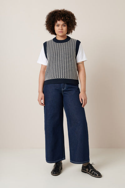 GRID VEST | Kowtow | Navy Grid