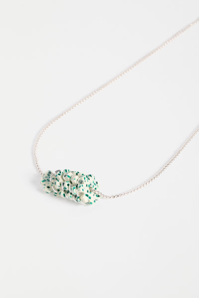FLAKKRIN NECKLACE - GREEN SPECKLE | Elk The Label