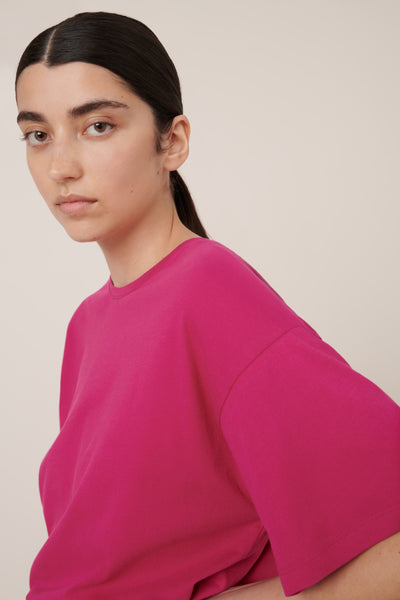 Light Boxy Tee - Magenta | Kowtow