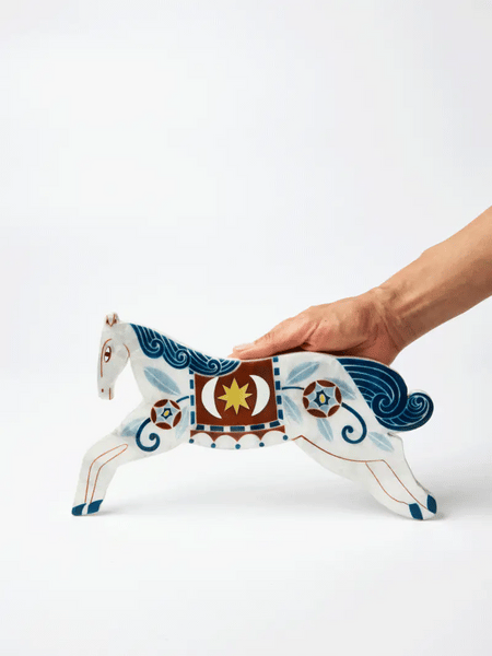PALOMA WALL ART WHITE HORSE | Jones & Co